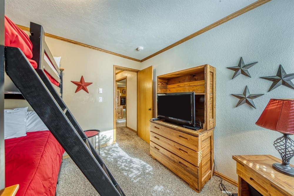 Pinetree C3 Main image